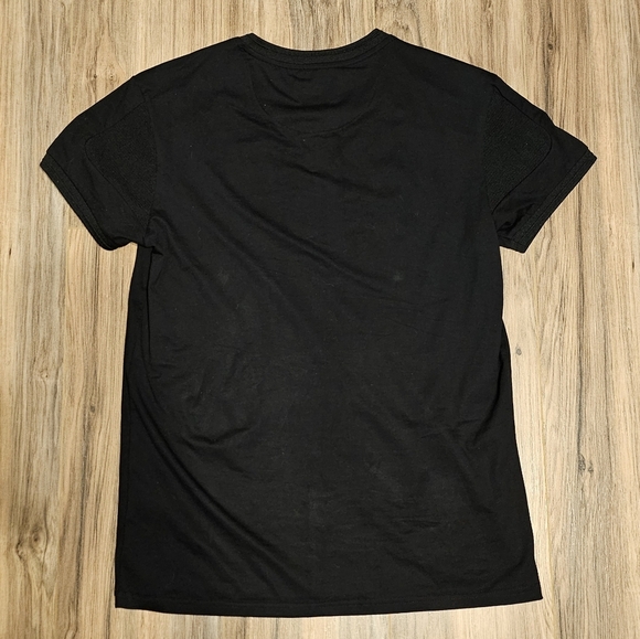 Stone Falcon Black Short Sleeve Tee with Quarter-Zip Collar - Picture 8 of 9